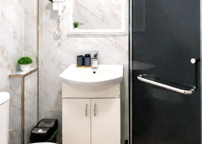 Apartament 2 Bedroom Near Clinical Center & Diamond Mall *